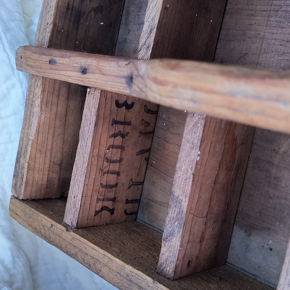Vintage Wood Tool Carrier - Picture 9 of 16